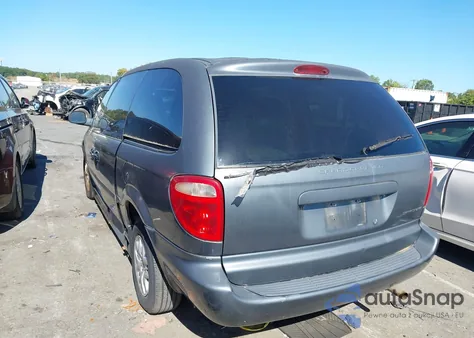 2001 Dodge Grand Caravan Sport z USA, uszkodzony, nr VIN 2B8GP443X1R373085